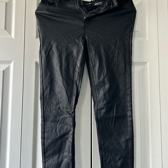 Black Shimmery Fitted pants from Fashion Nova - Picture 2 of 4